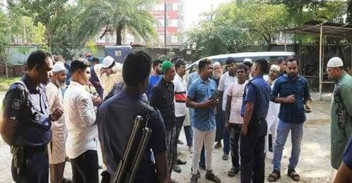রাজশাহীতে ওসির দাম্ভিকতায় জুম্মার নামাজ পড়তে পারলেন না শতাধিক মসুল্লী