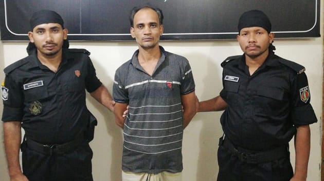 রাজশাহীতে ১ হাজার ৭০ পিস ইয়াবাসহ মাদক ব্যবসায়ী গ্রেফতার