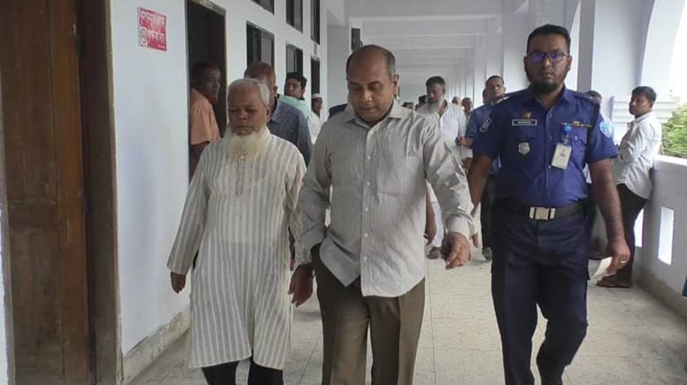 দুদকের মামলায় চার ব্যাংক কর্মকর্তাসহ ৫ জনের সাজা