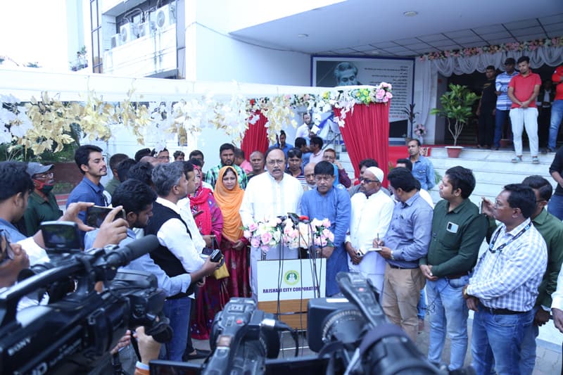 বিদেশি রাষ্ট্রদূতরা বাংলাদেশের রাজনীতি নিয়ে অনেক বেশি কথা বলছেন, মেয়র লিটন