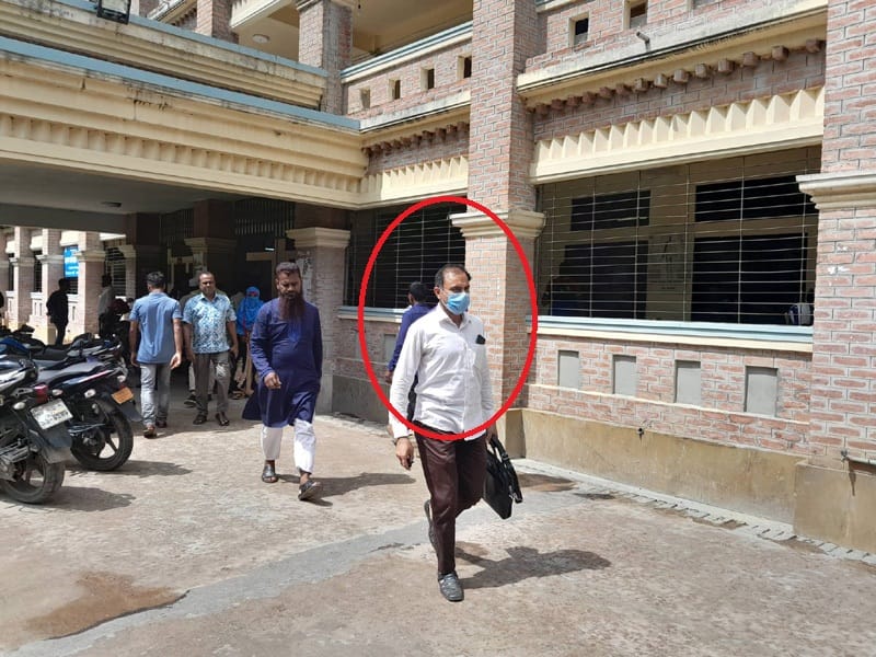 দুর্নীতির মামলায় সস্ত্রীক জামিন পেলেন আরডিএ’র কর্মকর্তা কামরুজ্জামান